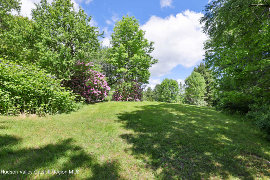 15 Highview Road, Phoenicia, NY 12464 - Photo 23 of 35