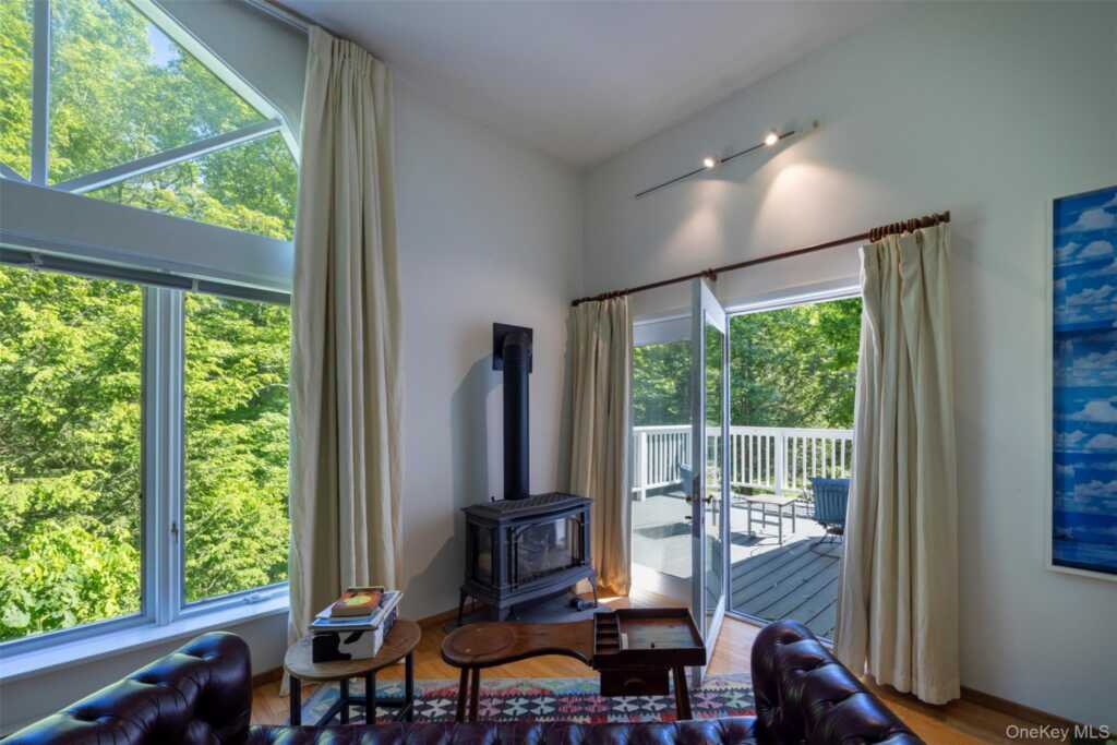 19 Blues Quarry, Woodstock, NY 12498 - Photo 13 of 37