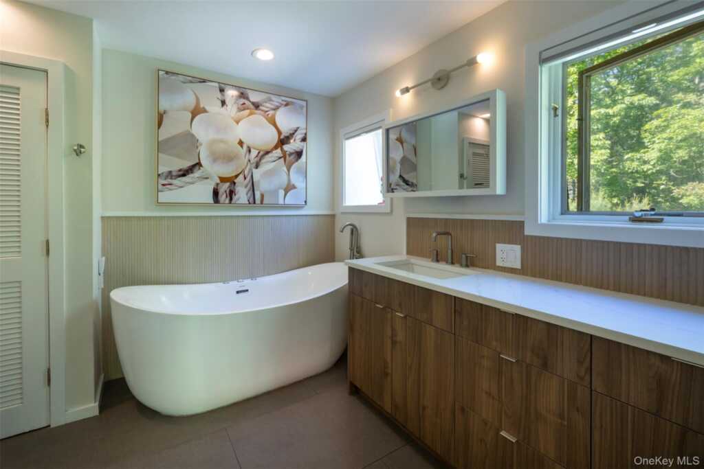 19 Blues Quarry, Woodstock, NY 12498 - Photo 15 of 37