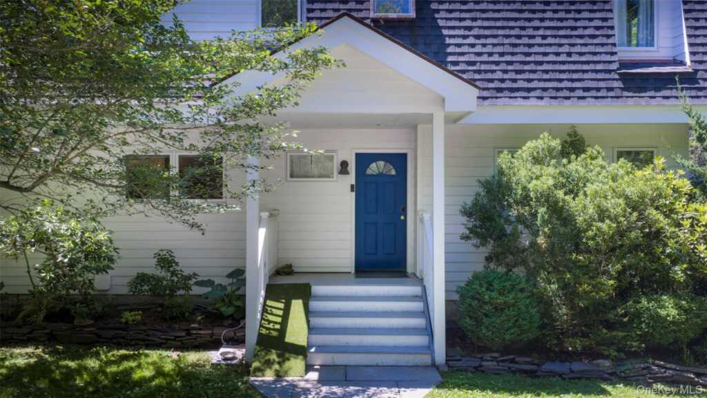 19 Blues Quarry, Woodstock, NY 12498 - Photo 4 of 37