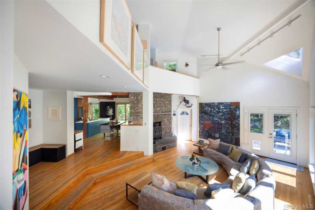 19 Blues Quarry, Woodstock, NY 12498 - Photo 9 of 37