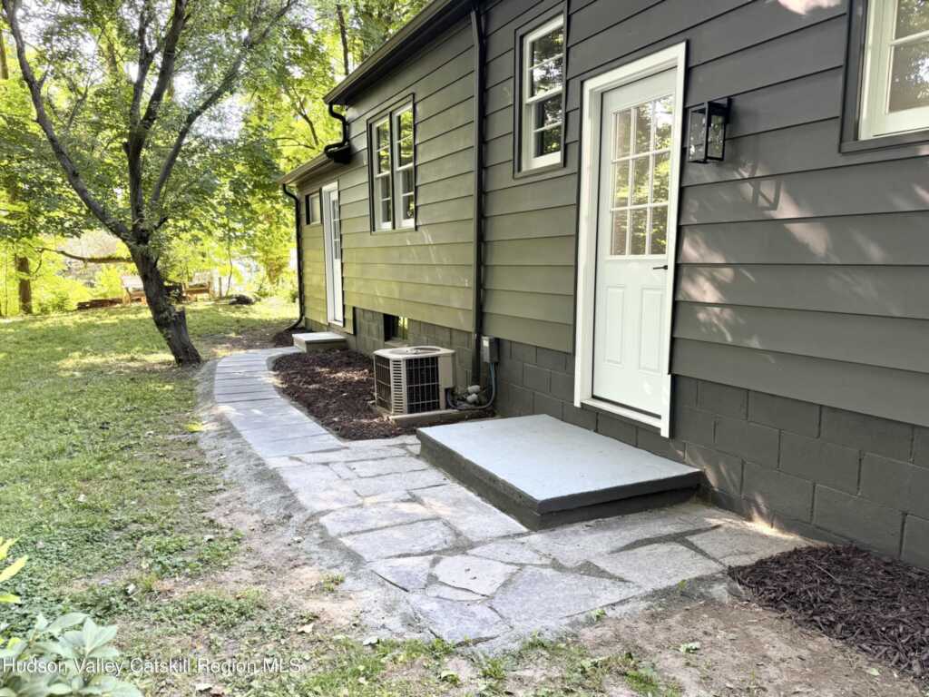 52 Marys Avenue, Kingston, NY 12401 - Photo 30 of 32