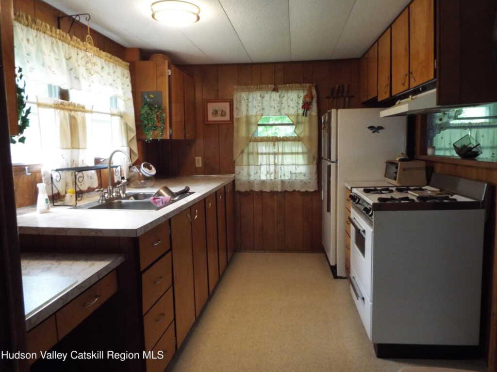 3916 Rt. 9w, Saugerties, NY 12477 - Photo 11 of 22