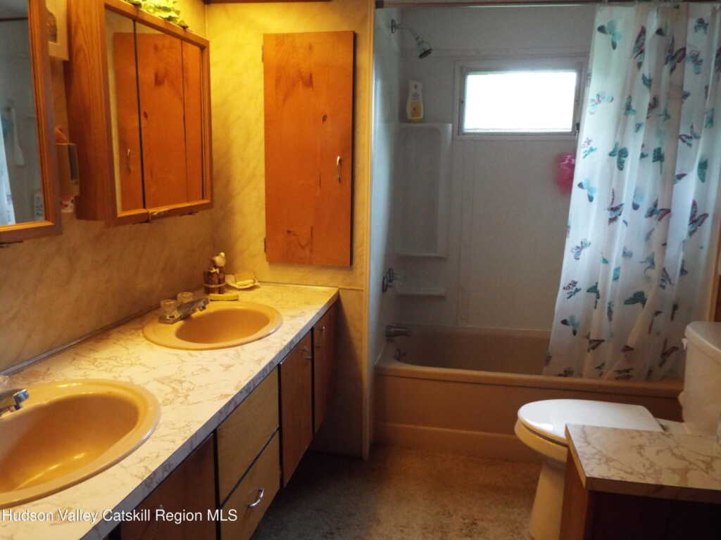 3916 Rt. 9w, Saugerties, NY 12477 - Photo 14 of 22