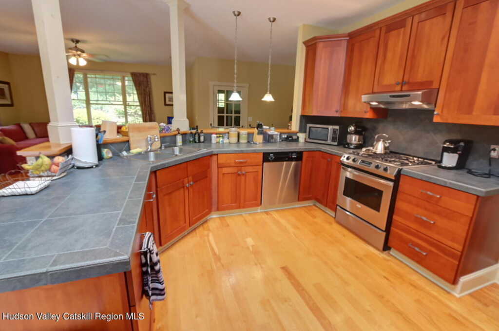 211 Johnson Hill Road, Kingston, NY 12401 - Photo 19 of 50