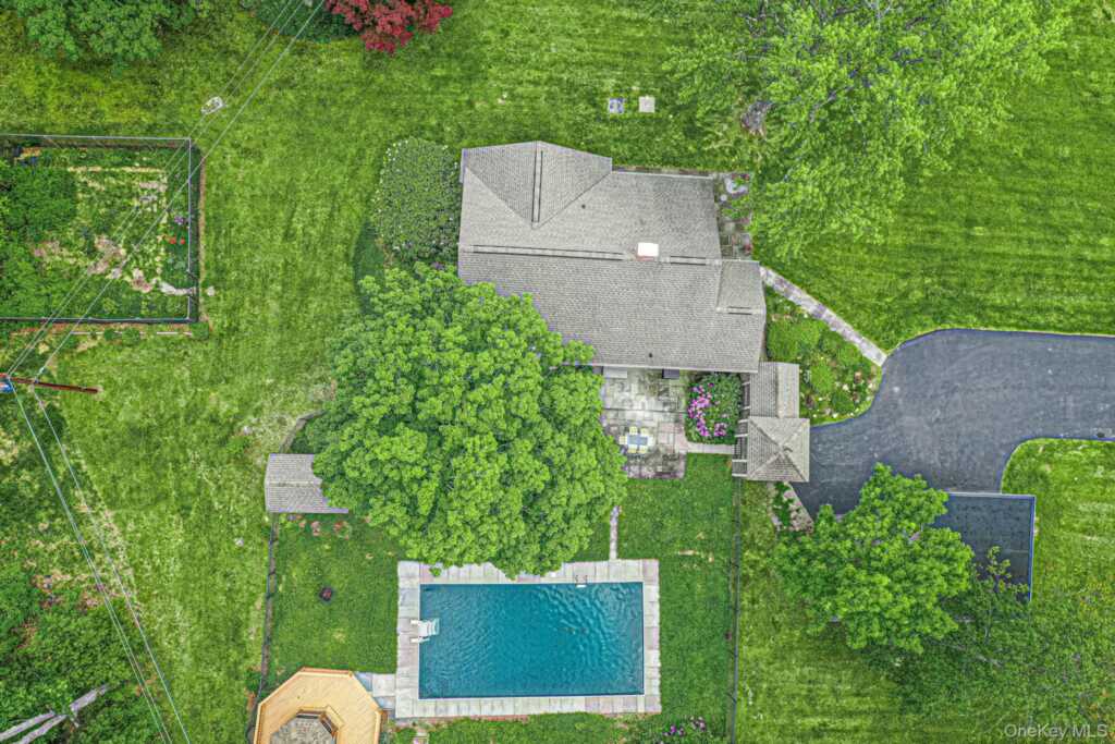 168 Jessop Road, Woodstock, NY 12495 - Photo 2 of 34