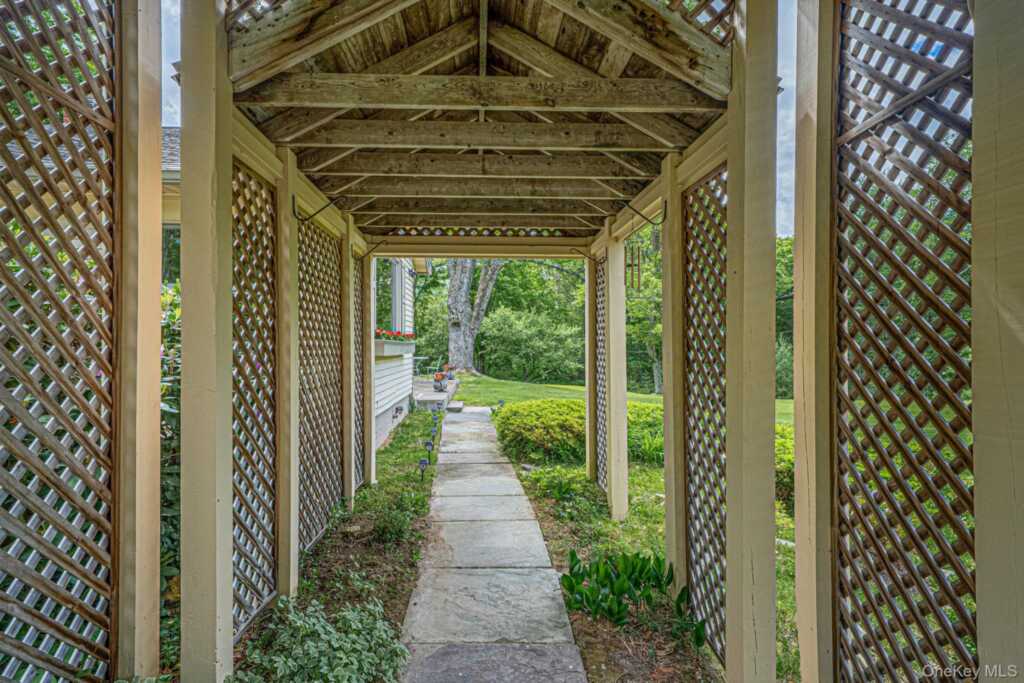 168 Jessop Road, Woodstock, NY 12495 - Photo 23 of 34