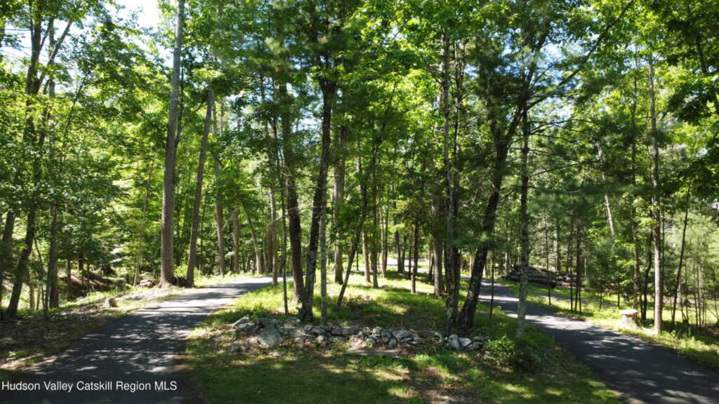 890 Lapla Road, Kingston, NY 12401 - Photo 16 of 20
