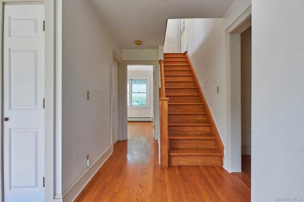 79 S Parsonage Street, Rhinebeck, NY 12572 - Photo 11 of 22