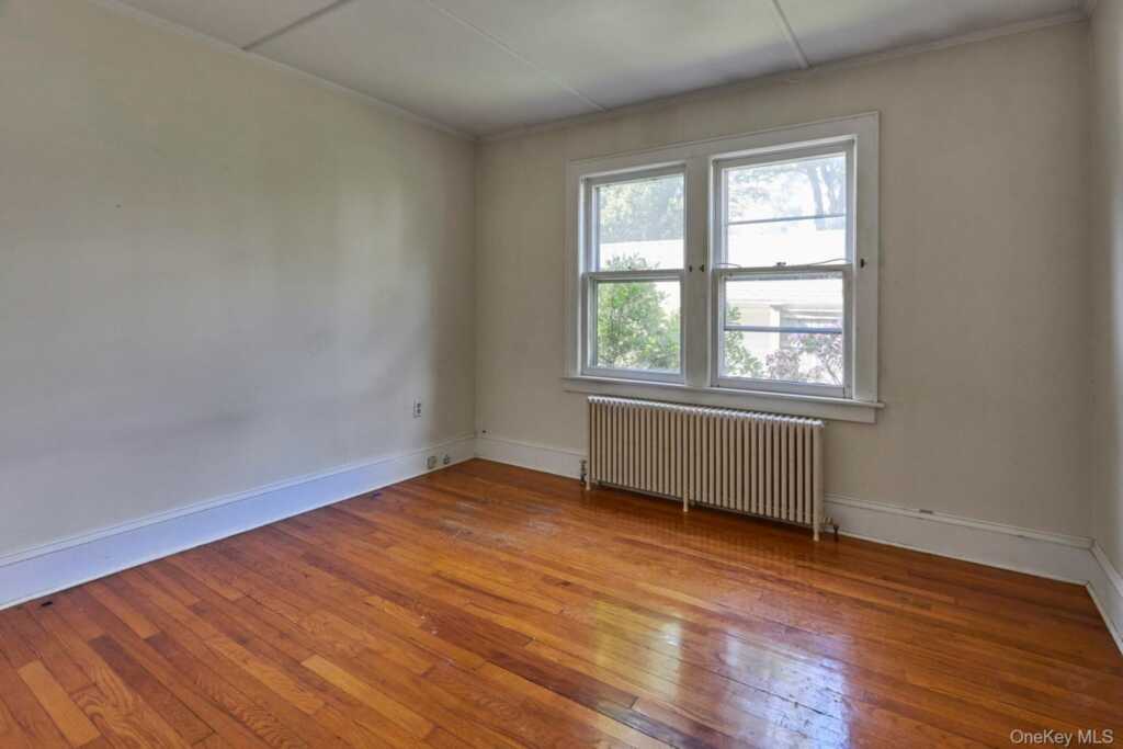 79 S Parsonage Street, Rhinebeck, NY 12572 - Photo 12 of 22