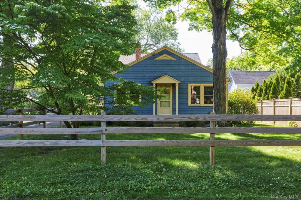 79 S Parsonage Street, Rhinebeck, NY 12572 - Photo 21 of 22