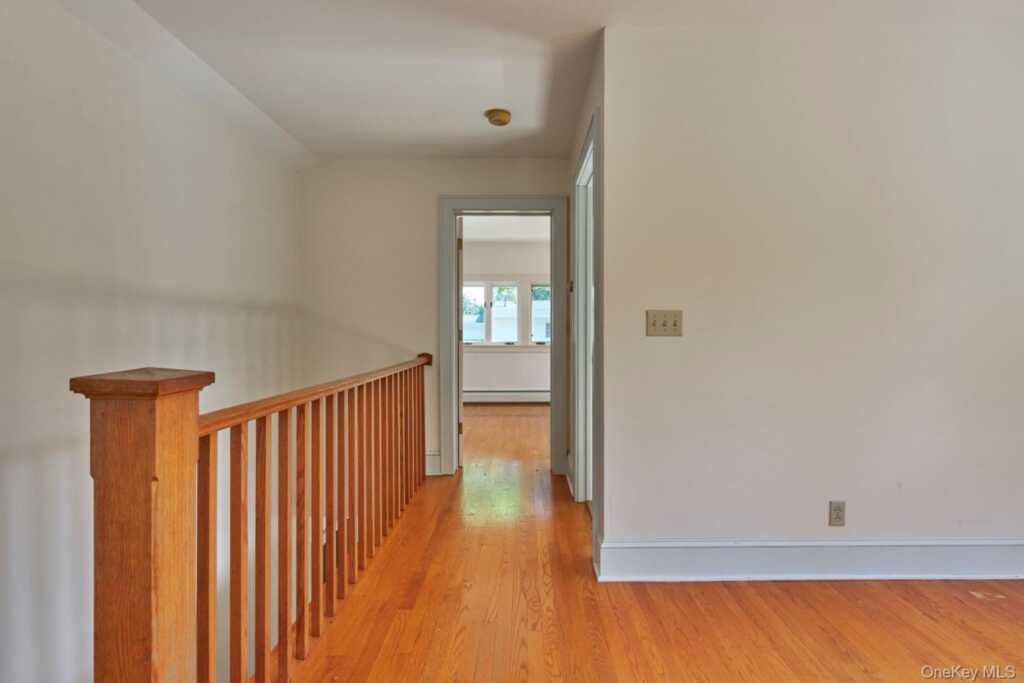 79 S Parsonage Street, Rhinebeck, NY 12572 - Photo 7 of 22