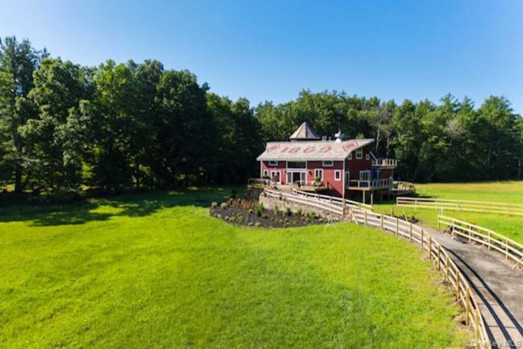 5 Downer Lane, Woodstock, NY 12498 - Photo 2 of 44