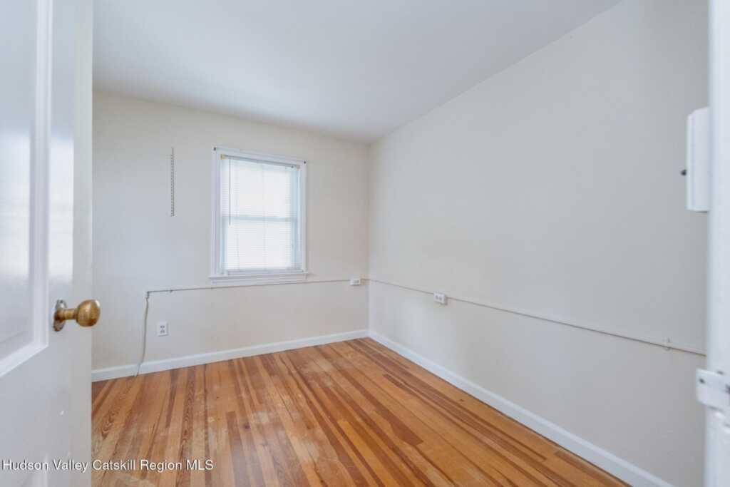 3 Elizabeth Street, Kingston, NY 12401 - Photo 19 of 35