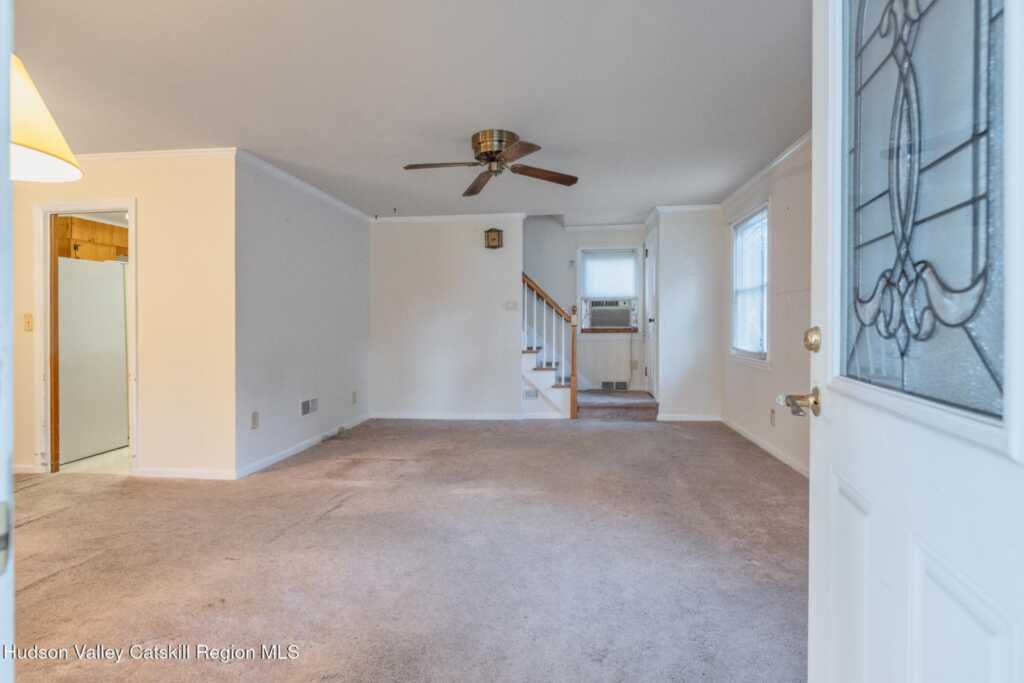3 Elizabeth Street, Kingston, NY 12401 - Photo 4 of 35