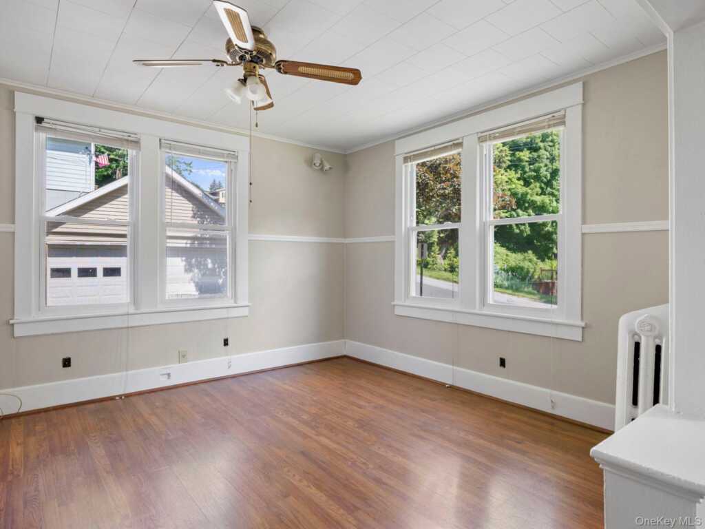 169 E Chester Street, Kingston, NY 12401 - Photo 11 of 41