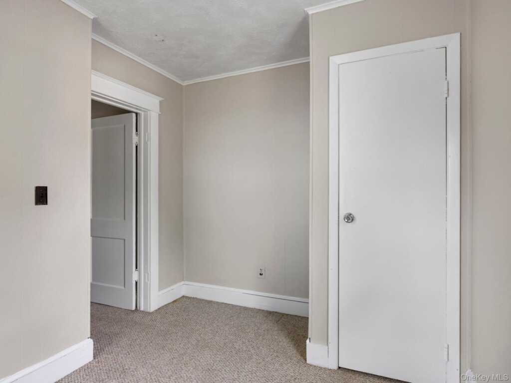 169 E Chester Street, Kingston, NY 12401 - Photo 27 of 41