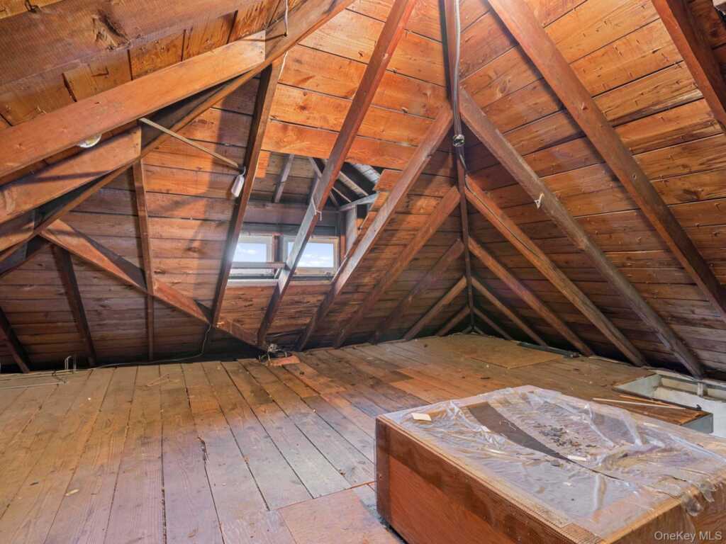 169 E Chester Street, Kingston, NY 12401 - Photo 34 of 41