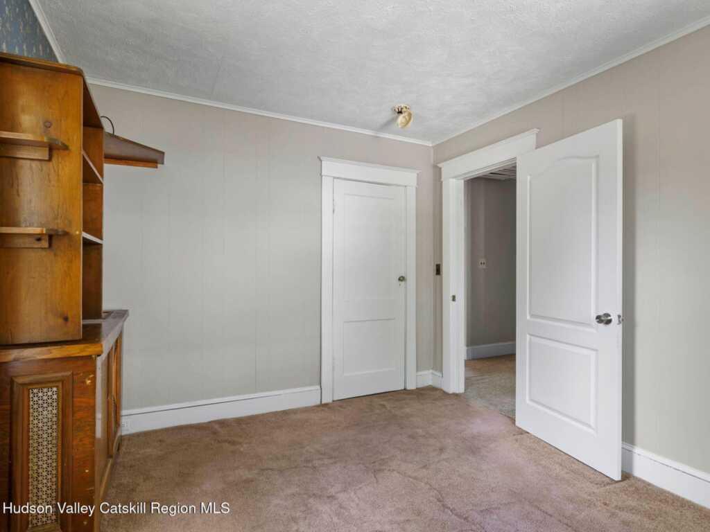 169 Chester Street, Kingston, NY 12401 - Photo 32 of 45