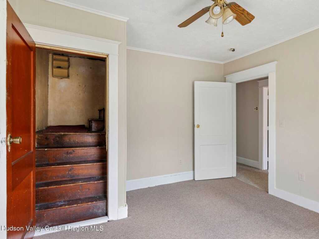 169 Chester Street, Kingston, NY 12401 - Photo 35 of 45