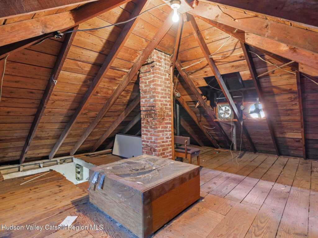 169 Chester Street, Kingston, NY 12401 - Photo 37 of 45