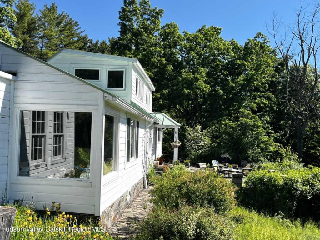 514 Ohayo Mountain Road, Woodstock, NY 12498 - Photo 3 of 11