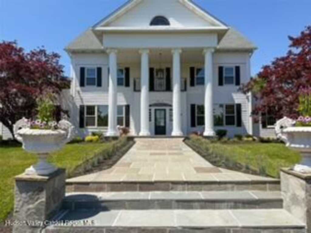 25 Glen Street, Kingston, NY 12401