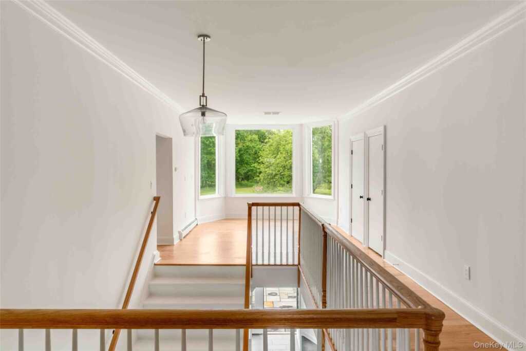 25 Glen Street, Kingston, NY 12401 - Photo 19 of 48