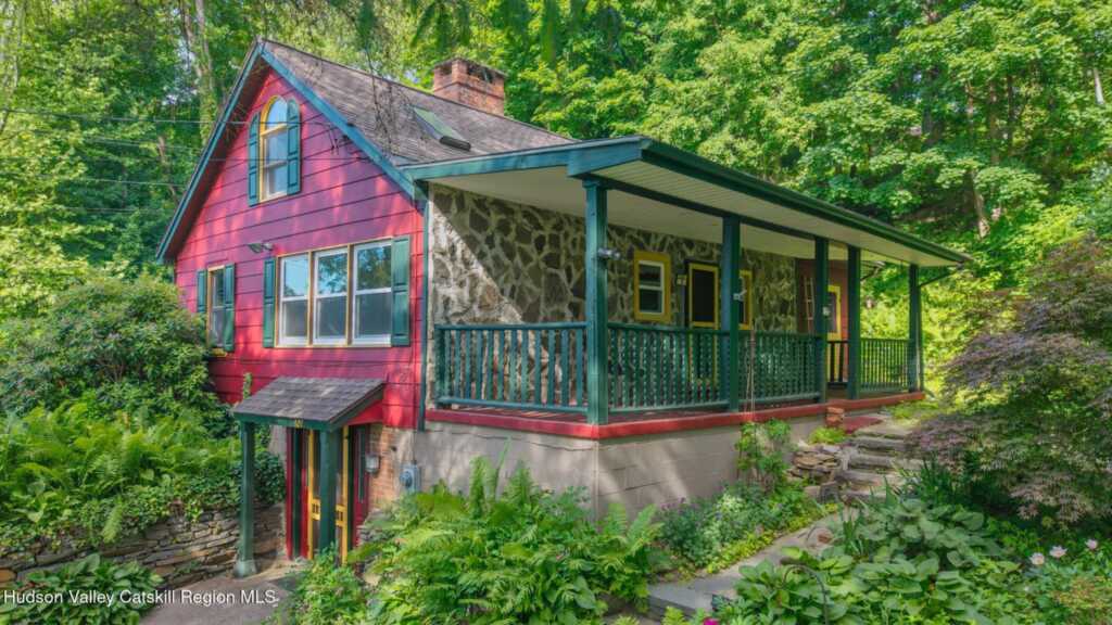 127 Zandhoek Road, Hurley, NY 12443