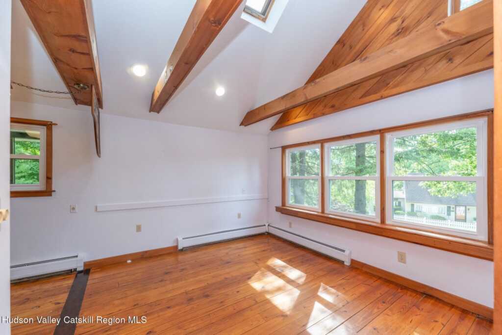 127 Zandhoek Road, Hurley, NY 12443 - Photo 17 of 46
