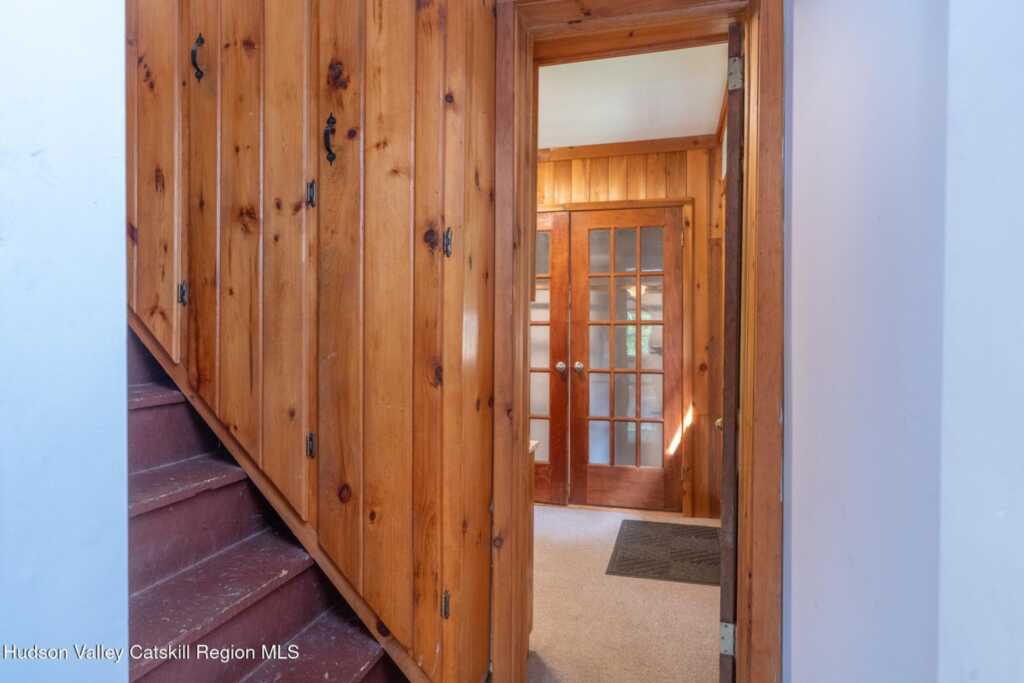 127 Zandhoek Road, Hurley, NY 12443 - Photo 28 of 46