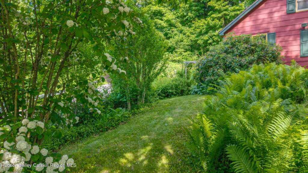 127 Zandhoek Road, Hurley, NY 12443 - Photo 39 of 46