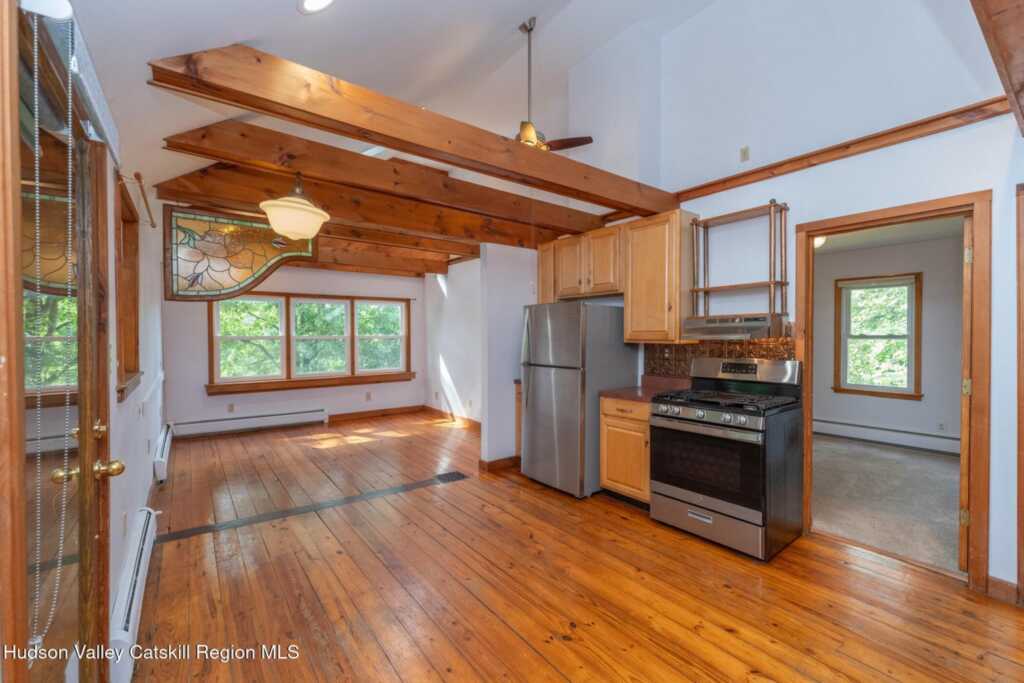 127 Zandhoek Road, Hurley, NY 12443 - Photo 8 of 46