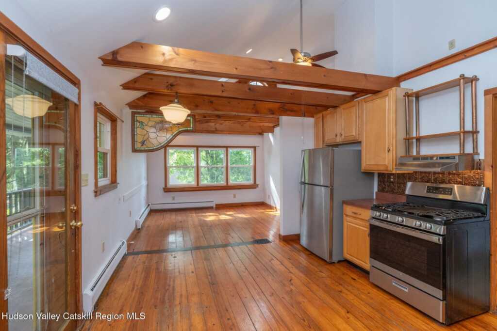 127 Zandhoek Road, Hurley, NY 12443 - Photo 9 of 46