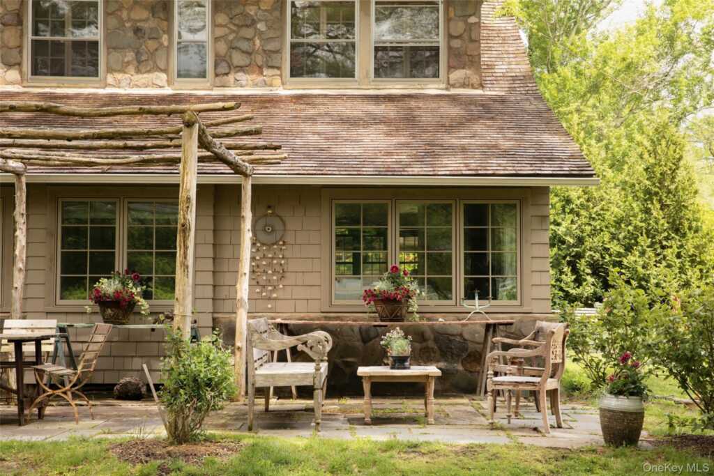21-23 Library Lane, Woodstock, NY 12498 - Photo 25 of 50