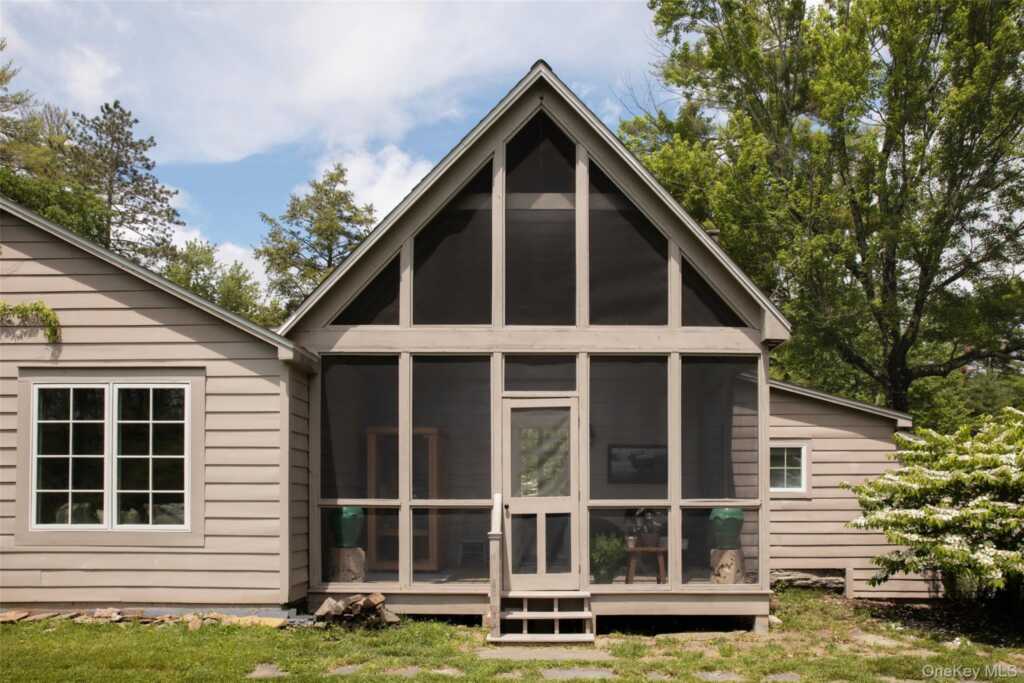 21-23 Library Lane, Woodstock, NY 12498 - Photo 45 of 50