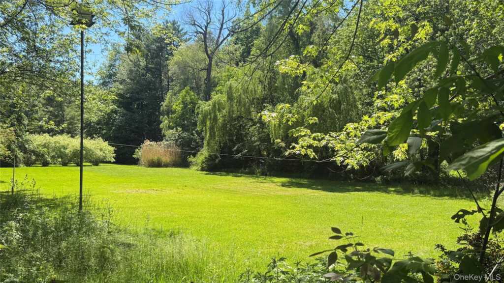 1588 Route 212, Saugerties, NY 12477 - Photo 4 of 4