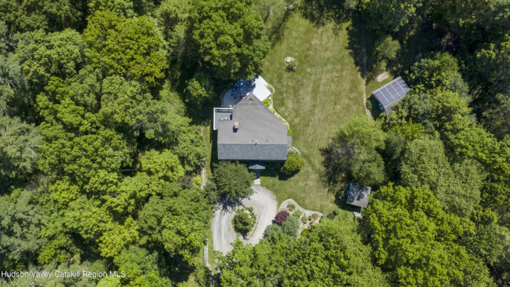 19 Blues Quarry Road, Woodstock, NY 12498 - Photo 7 of 42