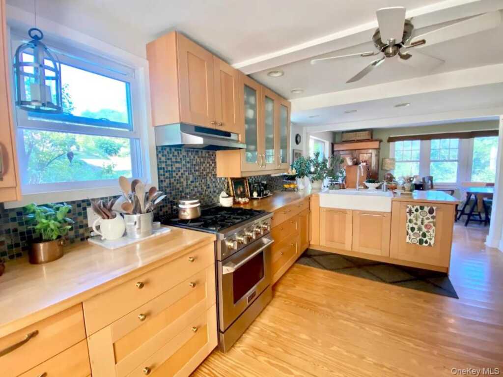 434 Joys Lane, Hurley, NY 12443 - Photo 2 of 50