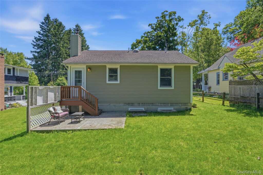 24 S Parsonage Street, Rhinebeck, NY 12572 - Photo 23 of 25