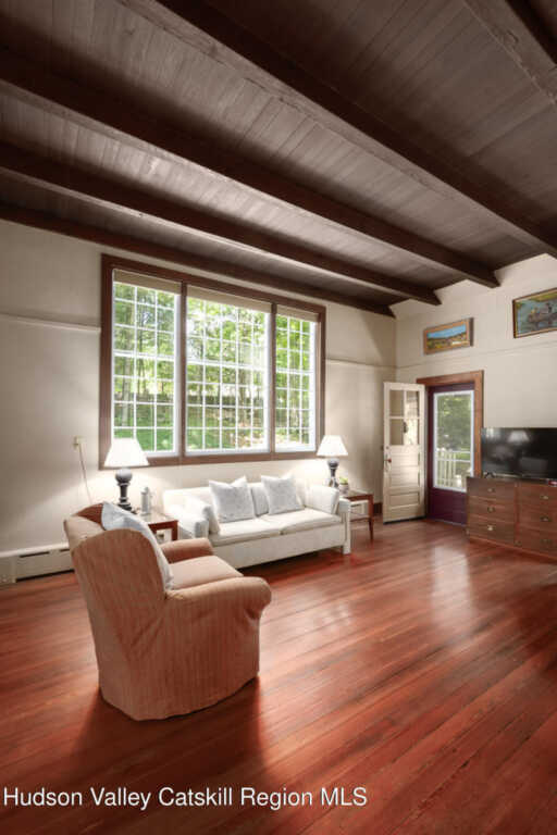 19 Schoonmaker Lane, Woodstock, NY 12498 - Photo 10 of 38