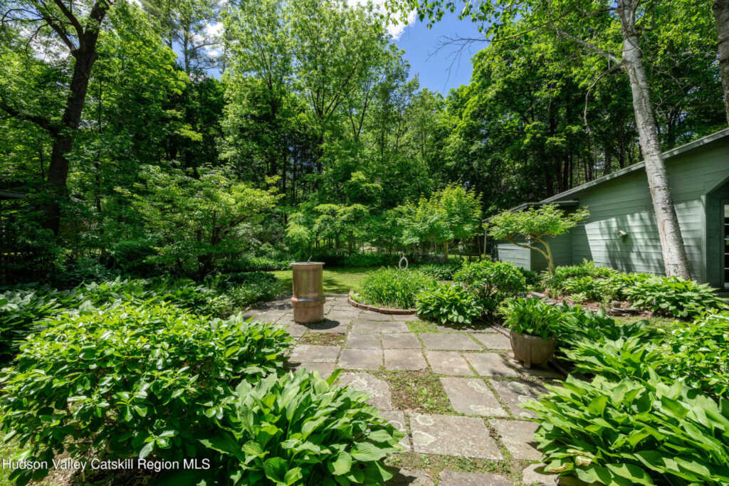 19 Schoonmaker Lane, Woodstock, NY 12498 - Photo 22 of 38