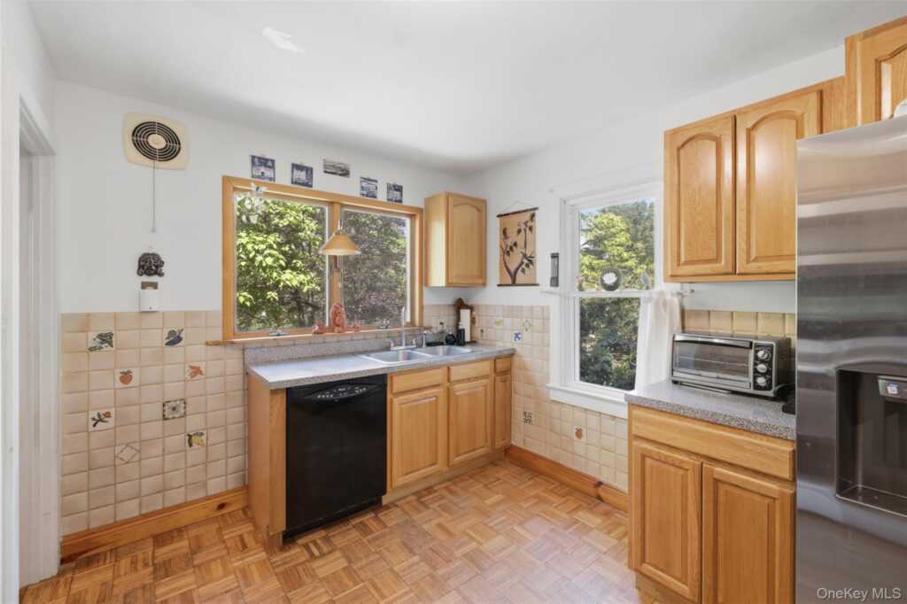 60 Shivertown Road, New Paltz, NY 12561 - Photo 11 of 40