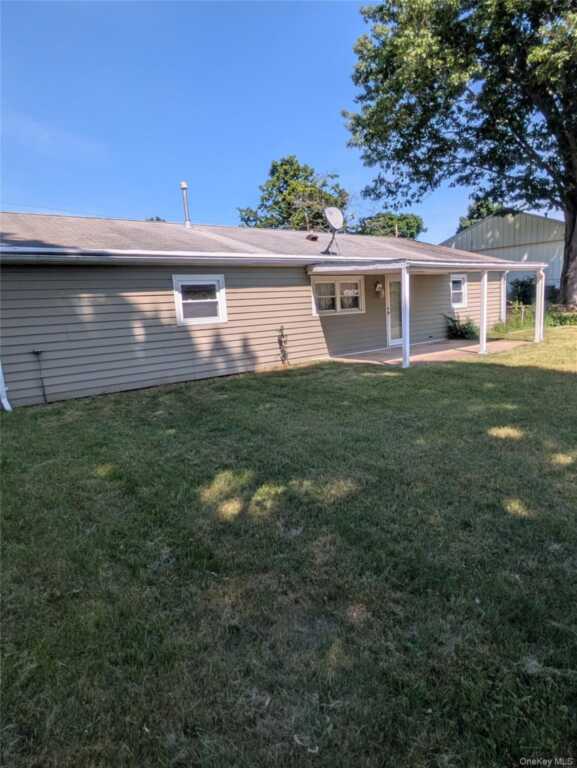 15 Kalina Drive, Saugerties, NY 12477 - Photo 4 of 34