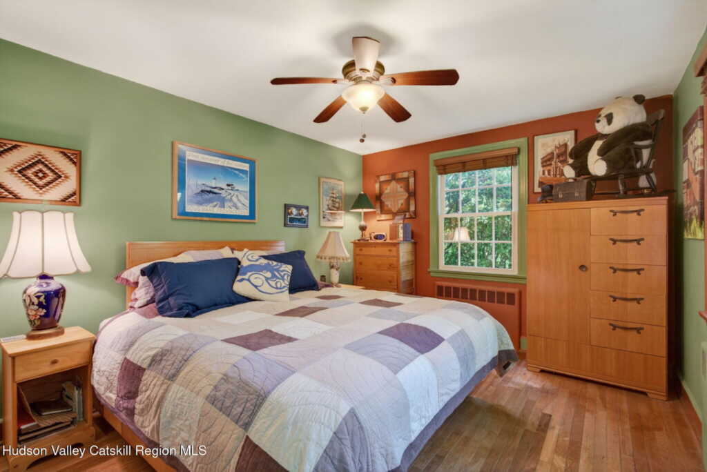 18 Playhouse Lane, Woodstock, NY 12498 - Photo 13 of 38
