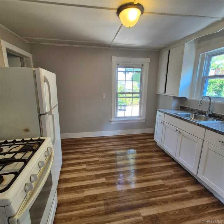 69 Greenkill Avenue, Unit #2, Kingston, NY 12401 - Photo 8 of 12