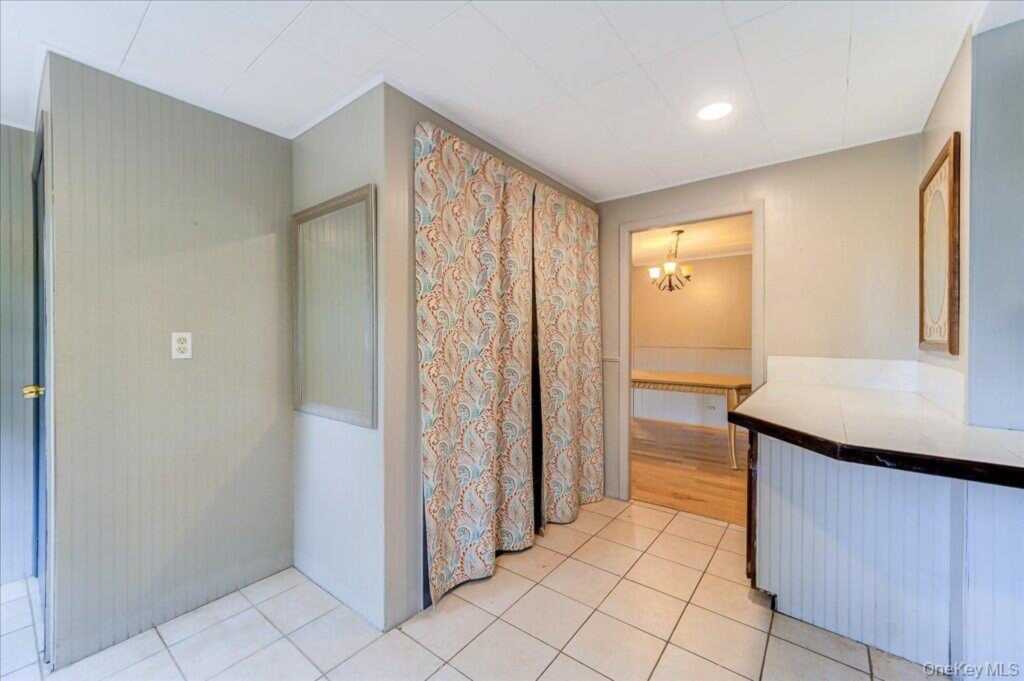 99 Moore Street, Kingston, NY 12401 - Photo 20 of 48