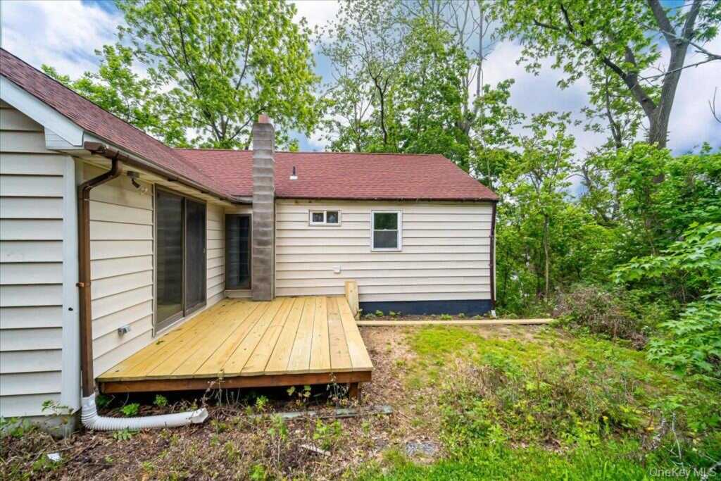 99 Moore Street, Kingston, NY 12401 - Photo 43 of 48