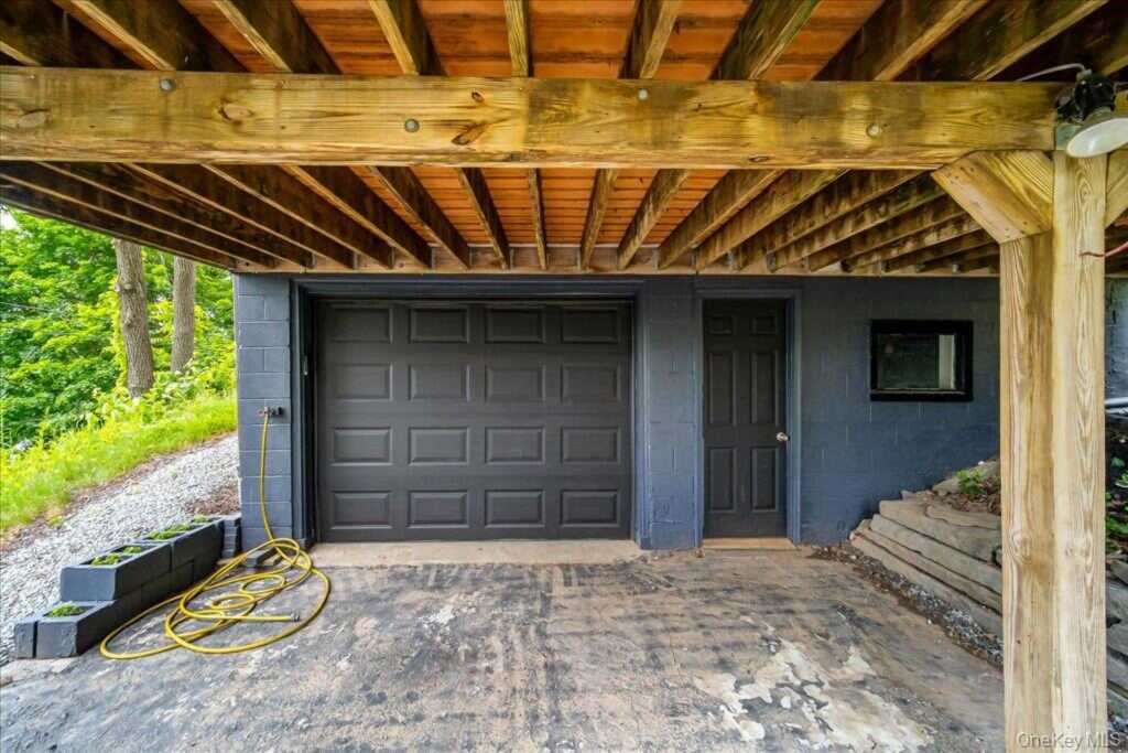 99 Moore Street, Kingston, NY 12401 - Photo 45 of 48