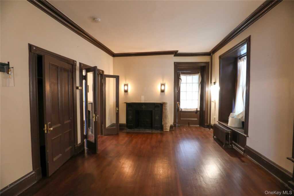 87 Green Street, Unit #1, Kingston, NY 12401 - Photo 4 of 16